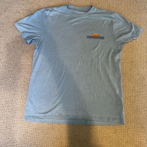 Vineyard Vines “Every Day Should Feel This Good” t-shirt